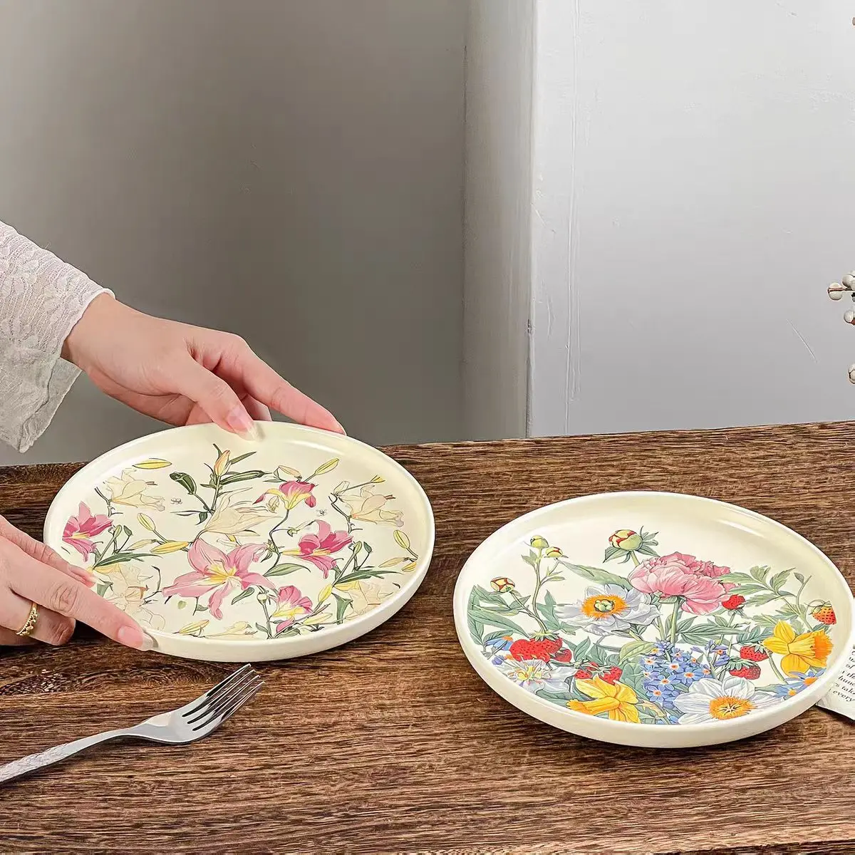 Piatto in Ceramica Floreale Cr - Vintage Collectible Dishes recensione e prezzo