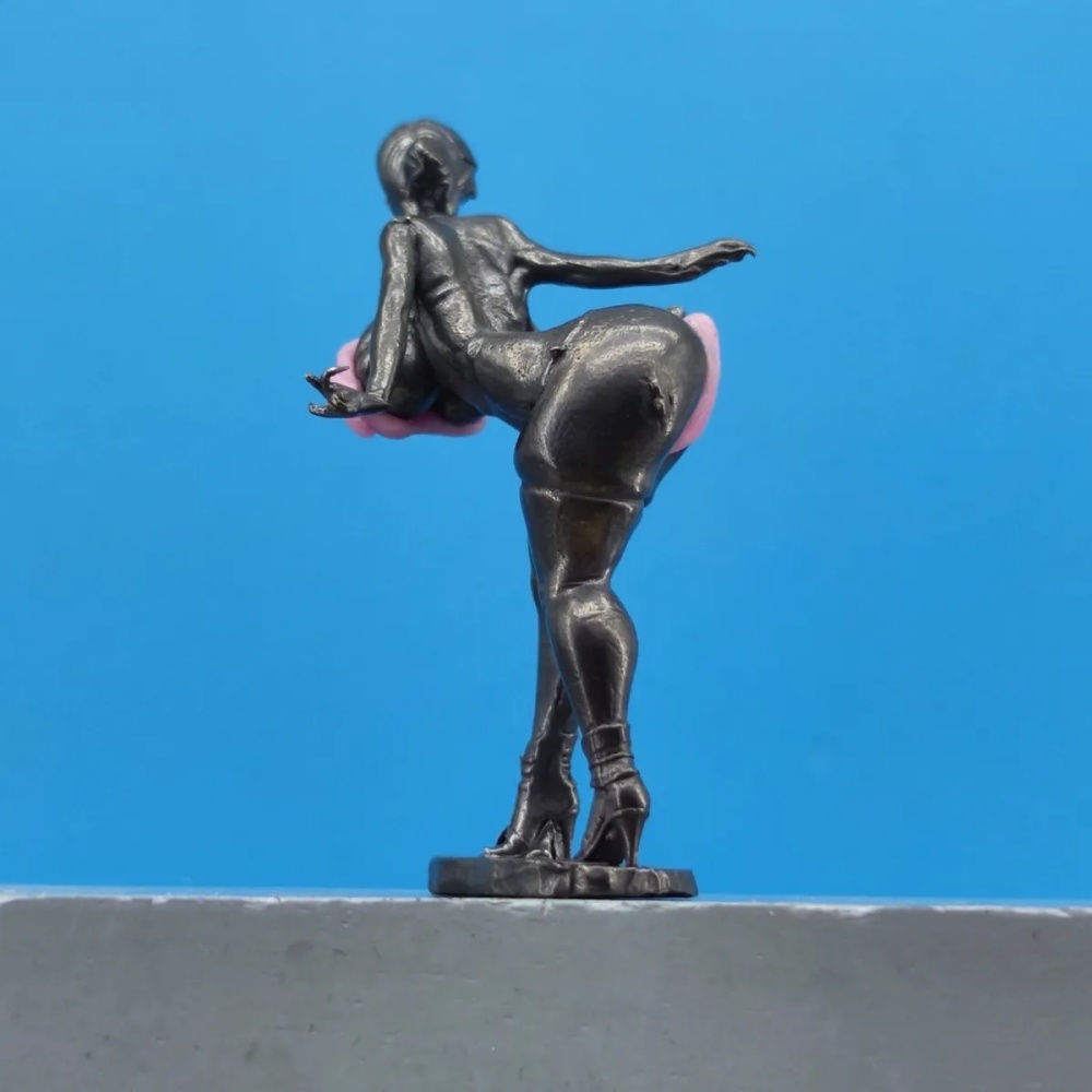 Statuetta Femminile Vintage in - Vintage Collectible Cars recensione e prezzo